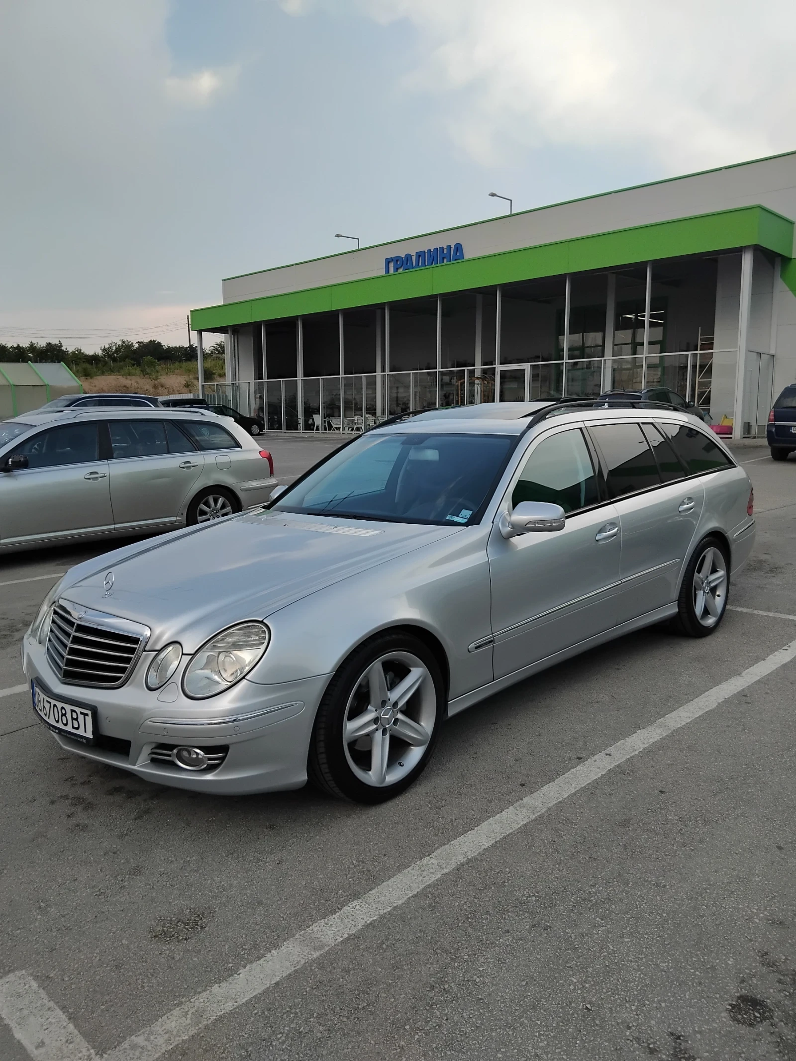 Mercedes-Benz E 220 2.2 - изображение 10