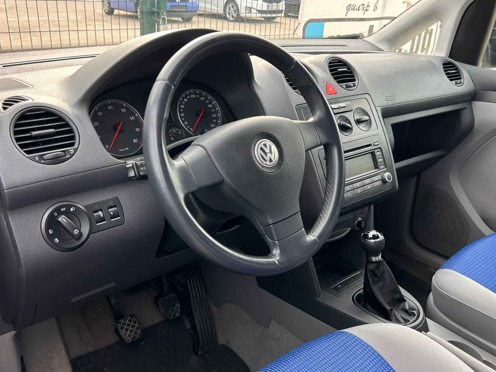 VW Caddy  - изображение 10