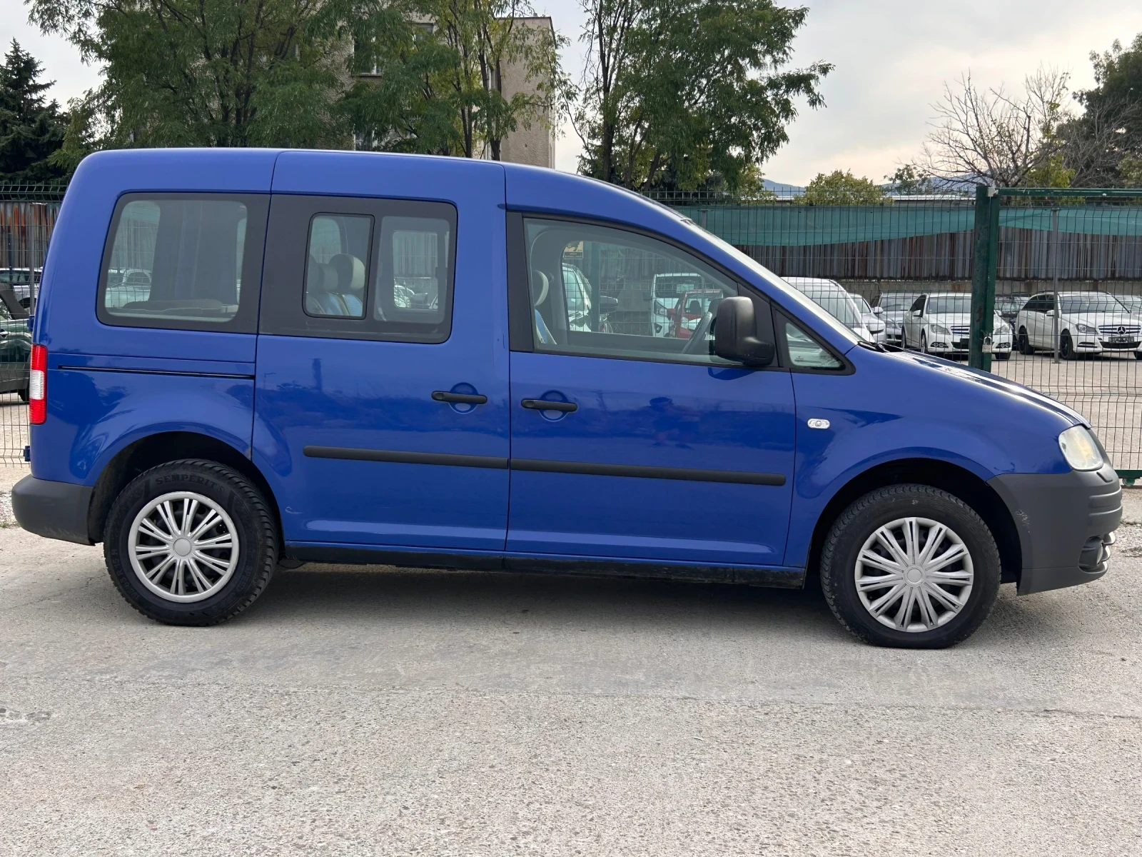 VW Caddy  - изображение 6