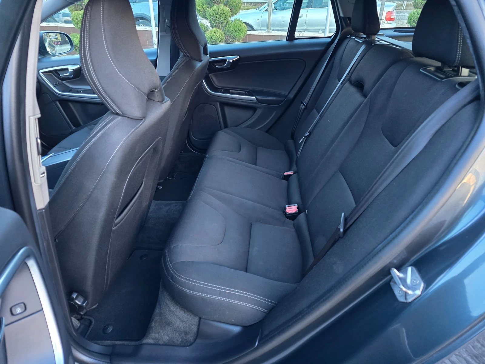 Volvo V60 1.6 D ��� ���� !! ������ 132000 ��  | Mobile.bg � ����������� 14