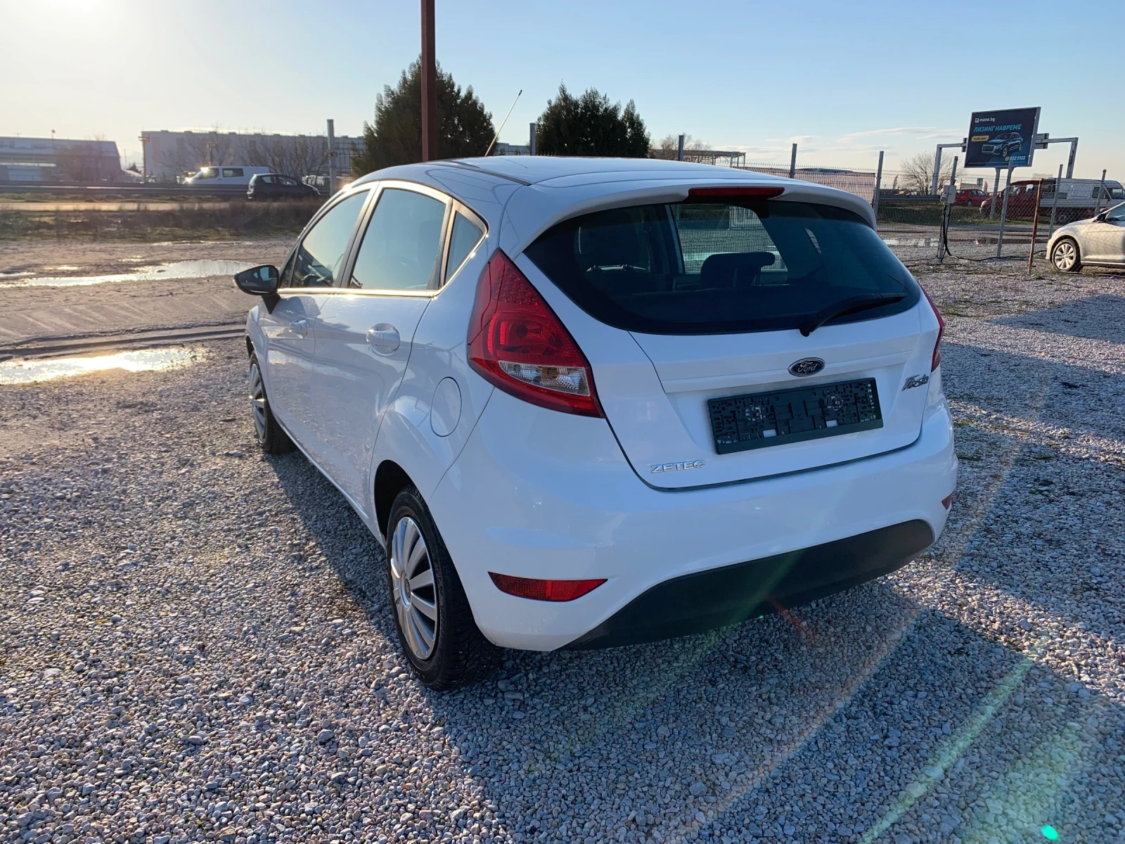 Ford Fiesta 1.4b zetec/газ - изображение 5