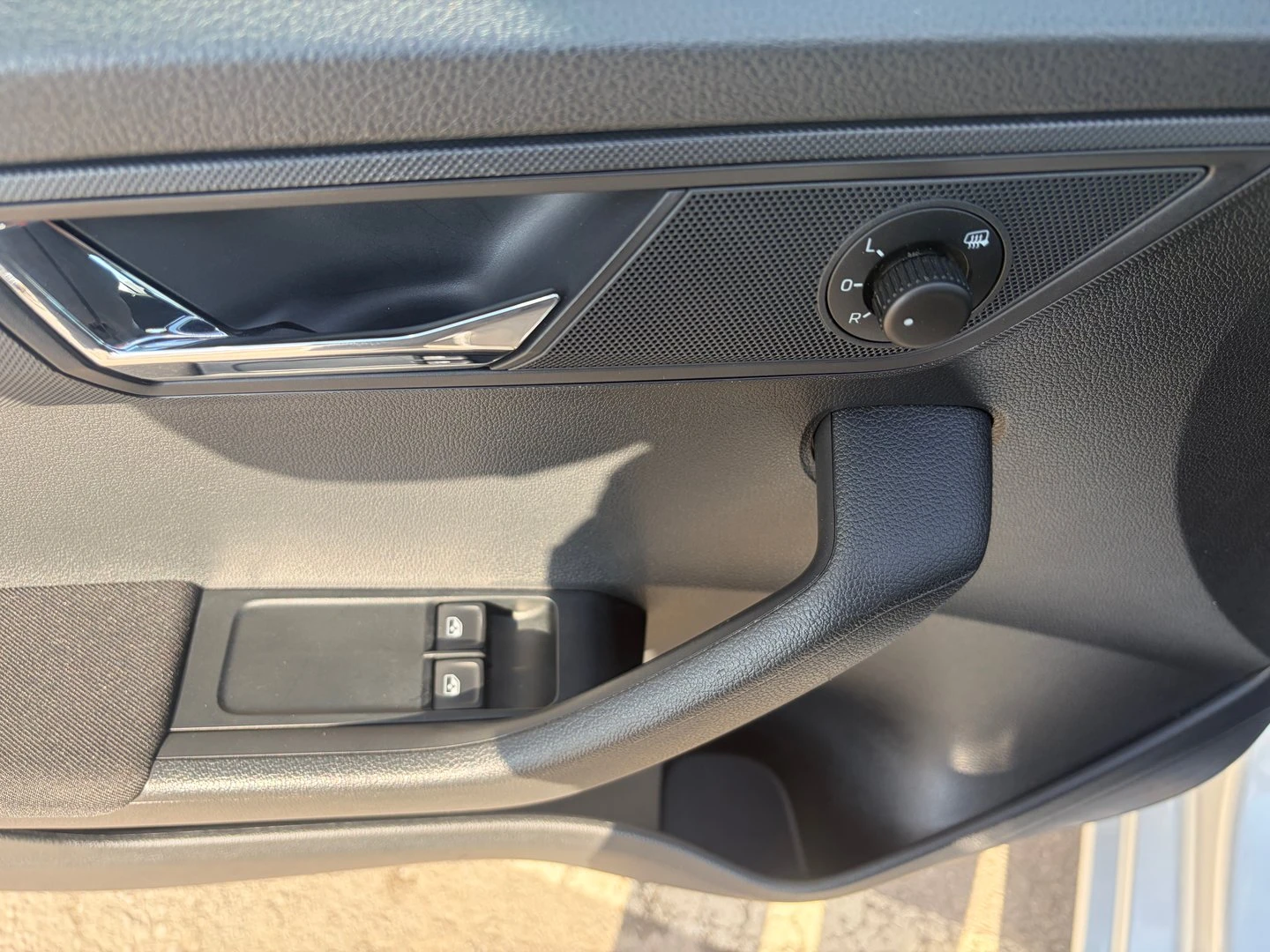 Skoda Fabia Ambition 1.0 TSI 95ks MT5 | Mobile.bg � ����������� 11