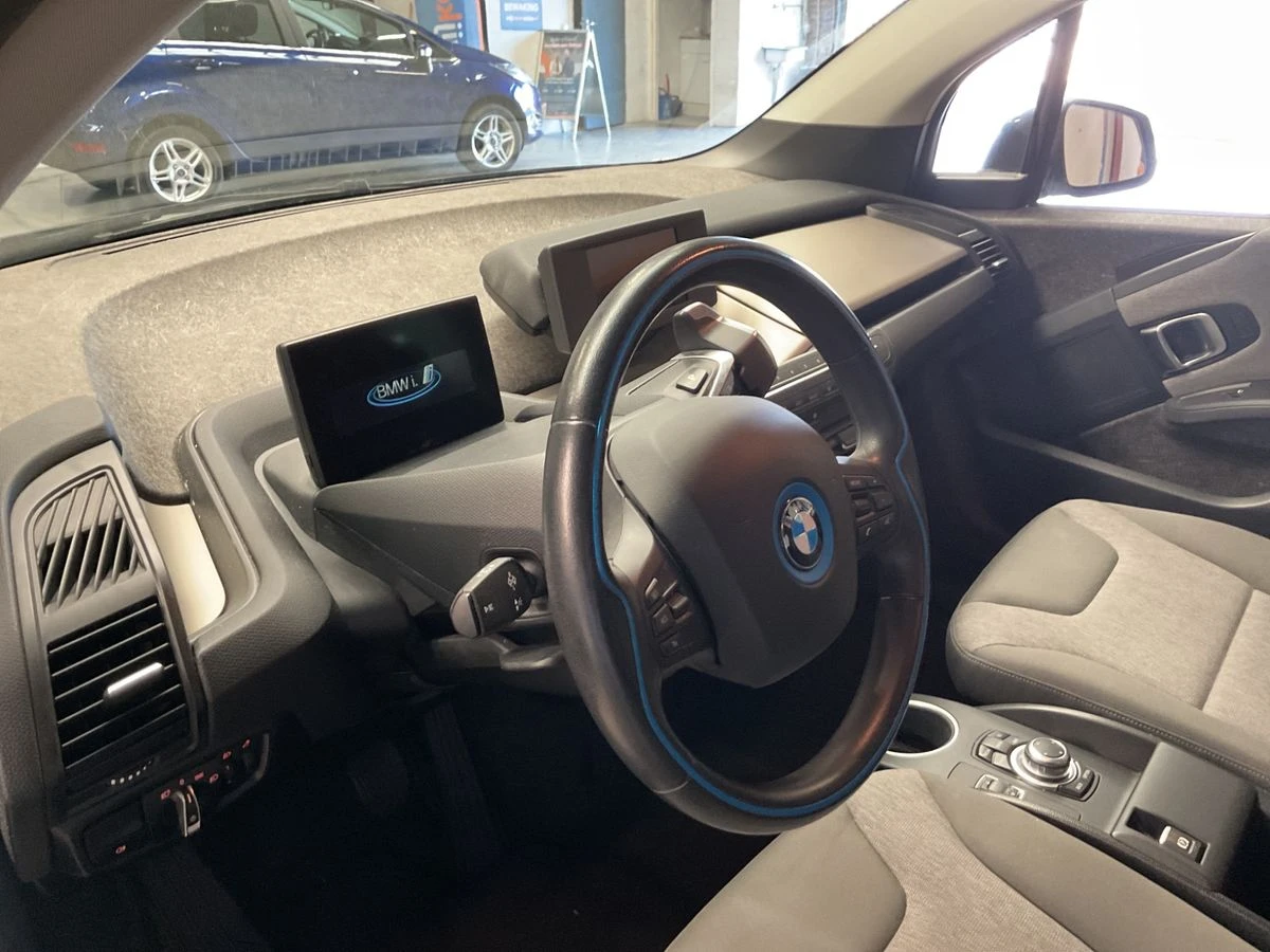 BMW i3, снимка 7 - Автомобили и джипове - 54179216