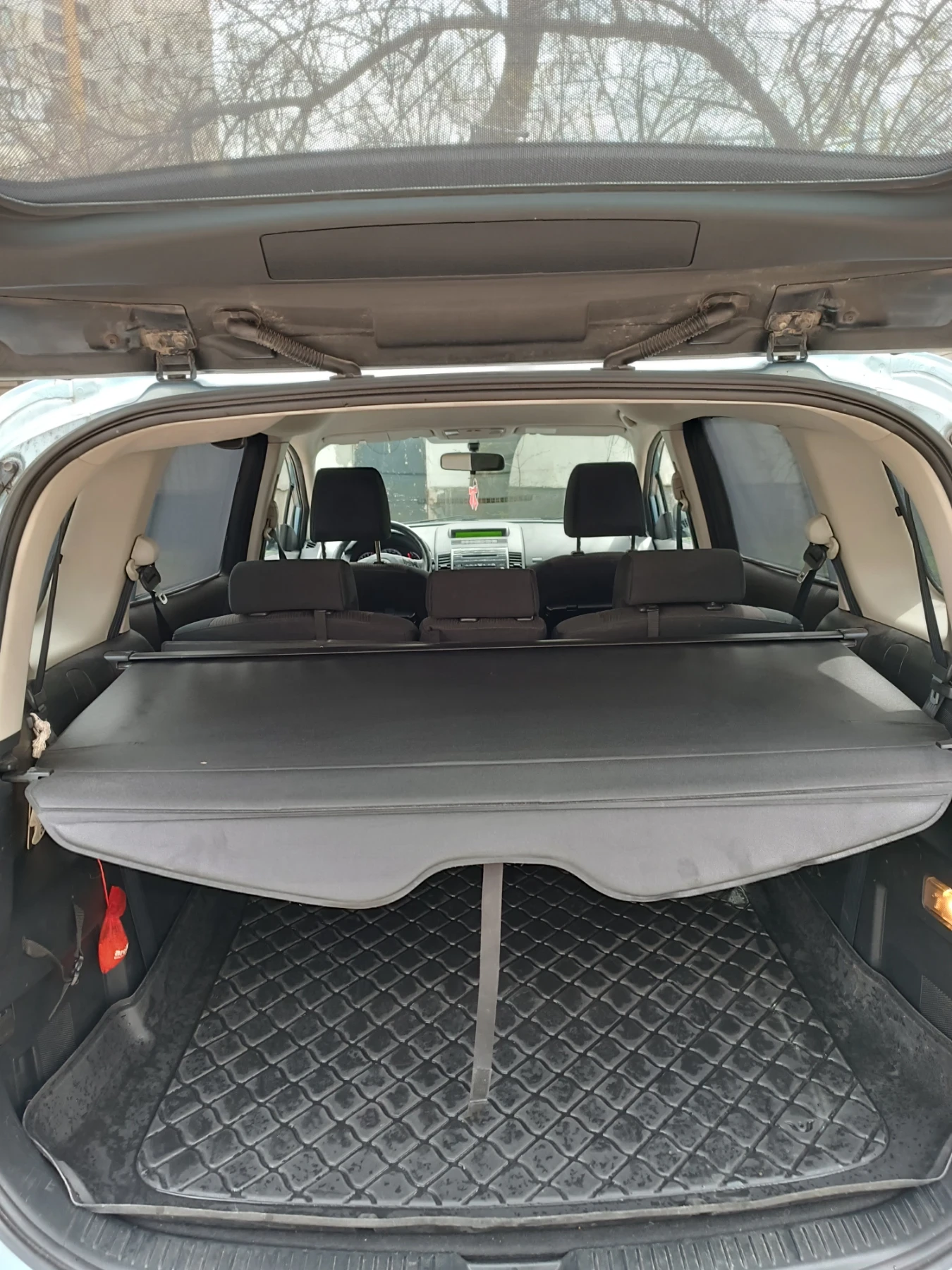 Mazda 5, снимка 3 - Автомобили и джипове - 54327331