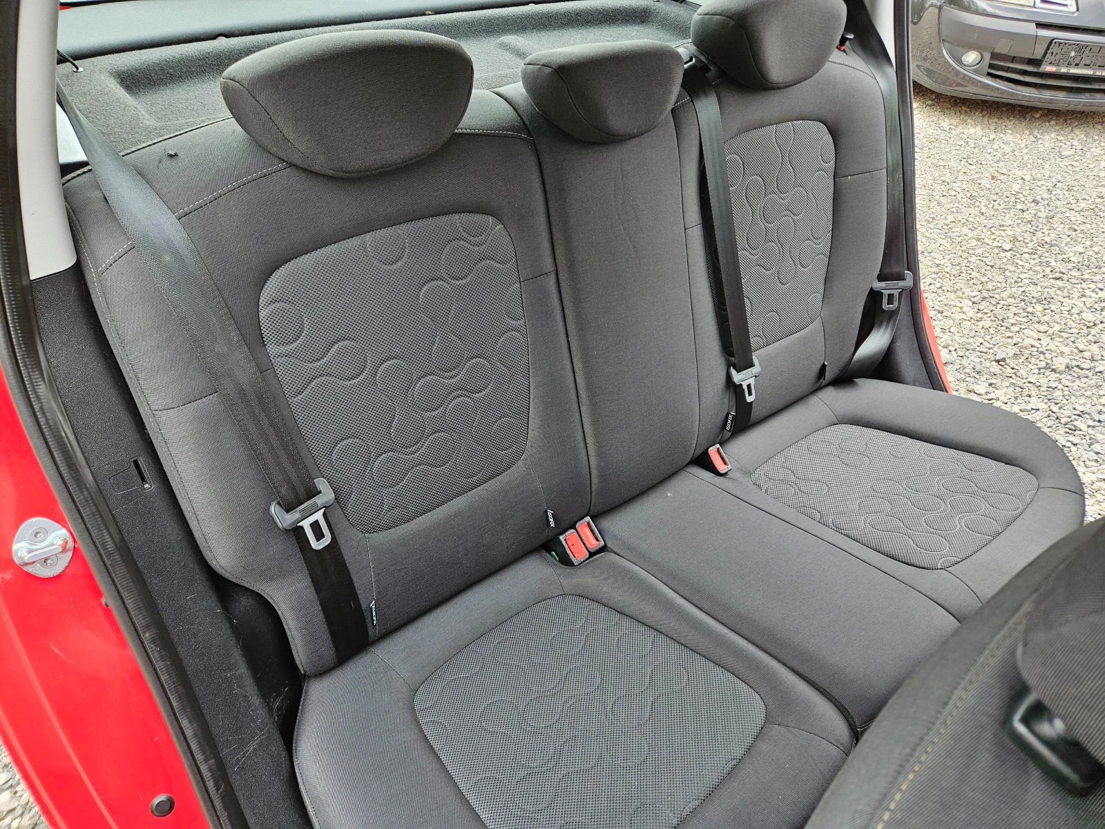 Hyundai I20 1.25 бензин 77кс, снимка 14 - Автомобили и джипове - 54253231