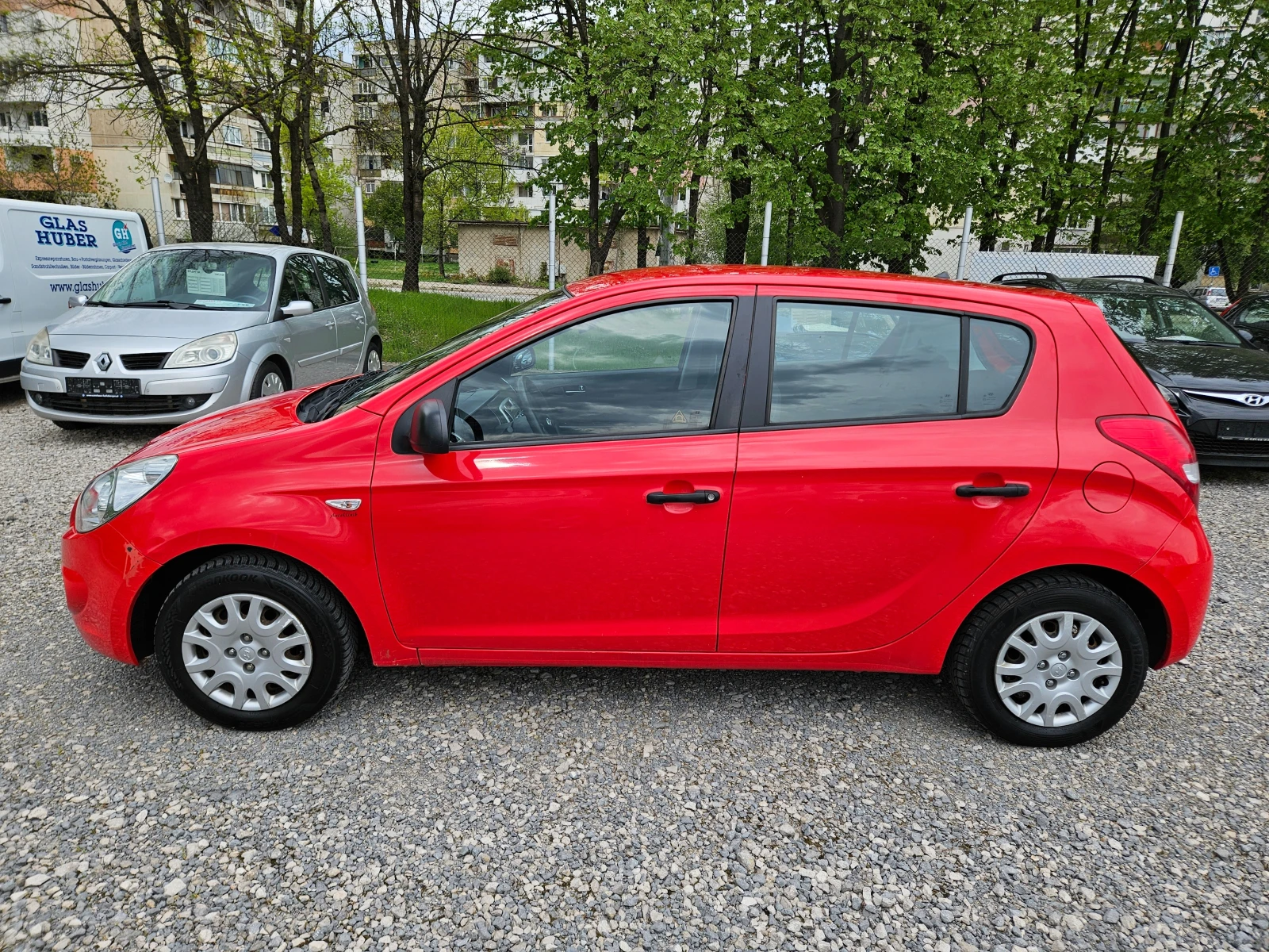 Hyundai I20 1.25 бензин 77кс, снимка 6 - Автомобили и джипове - 54253231