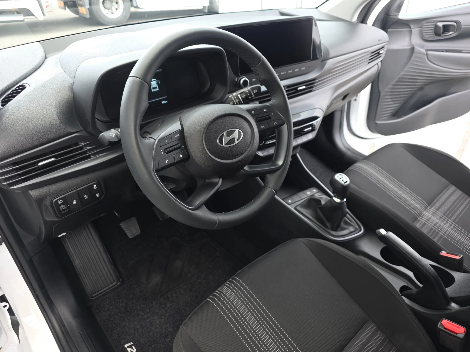 Hyundai I20 1.2 MPI BC PE COMFORT PLUS, снимка 11 - Автомобили и джипове - 54358047