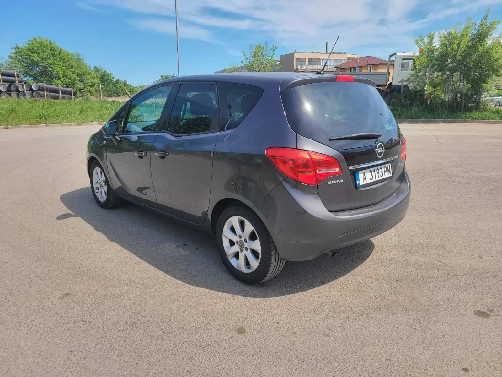 Opel Meriva 1.3 EcoFlex, снимка 4 - Автомобили и джипове - 54620939
