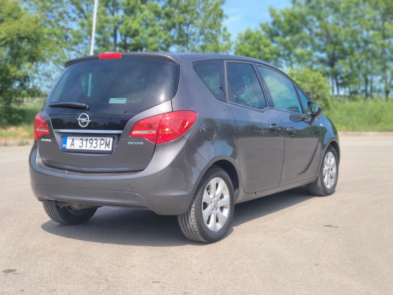 Opel Meriva 1.3 EcoFlex, снимка 2 - Автомобили и джипове - 54620939