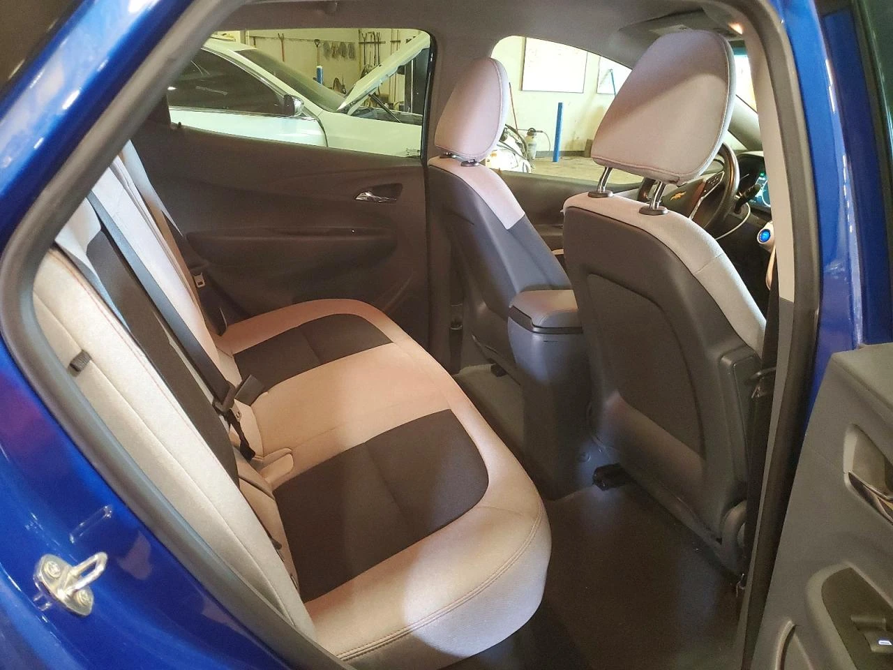 Chevrolet Bolt Ev Lt, снимка 10 - Автомобили и джипове - 54647060