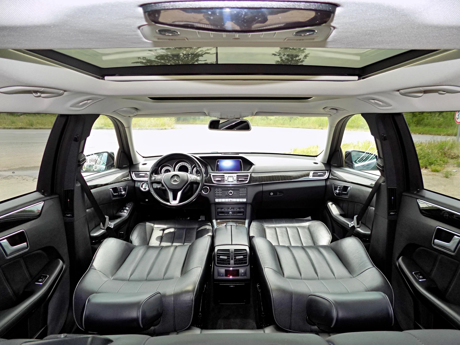 Mercedes-Benz E 250 CDi/FACE/9G-TRONIC/100% РЕАЛНА/ПАНОРАМА/360 Камера, снимка 7 - Автомобили и джипове - 54754079