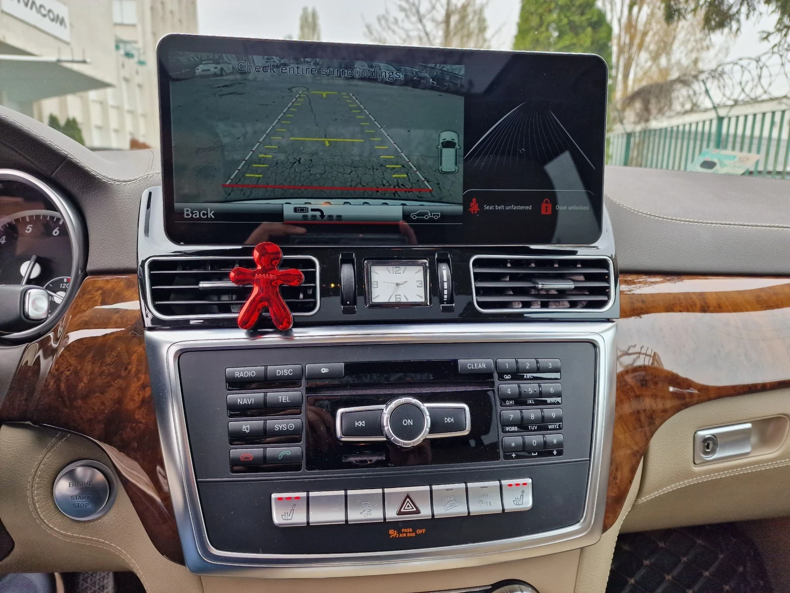 Mercedes-Benz ML 550, снимка 13 - Автомобили и джипове - 55374044