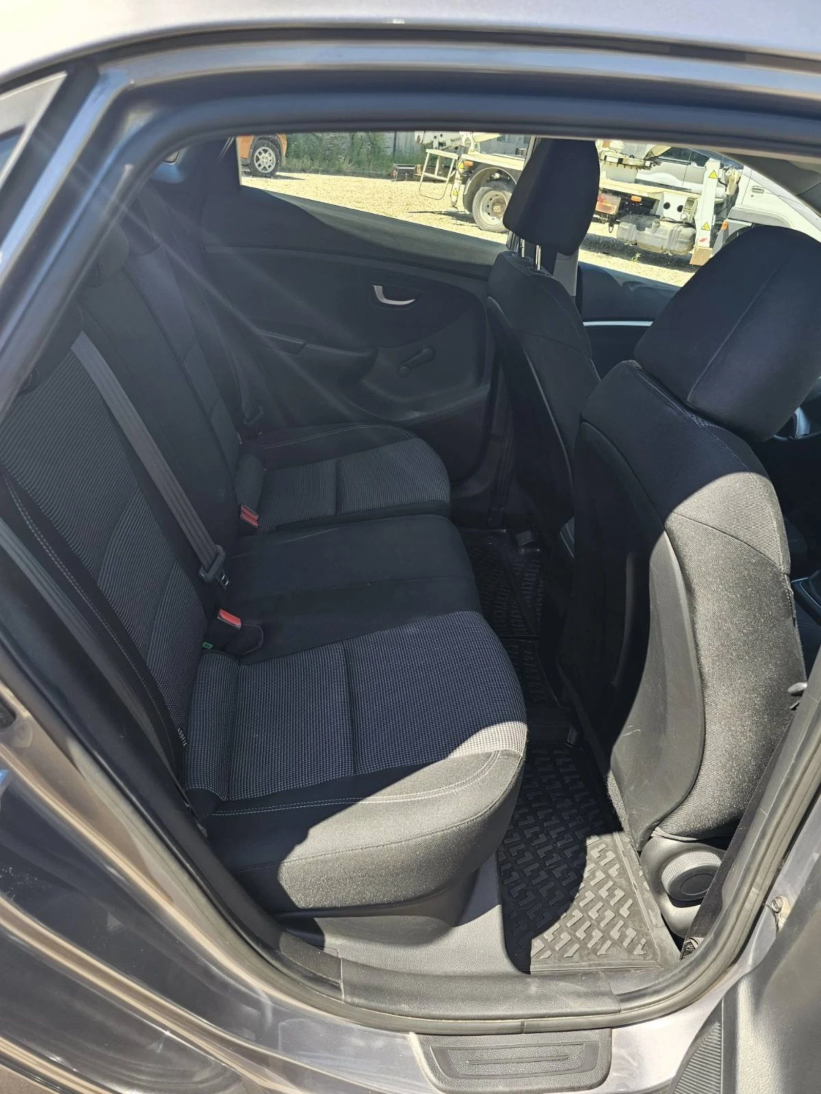 Hyundai I30, снимка 8 - Автомобили и джипове - 55423001