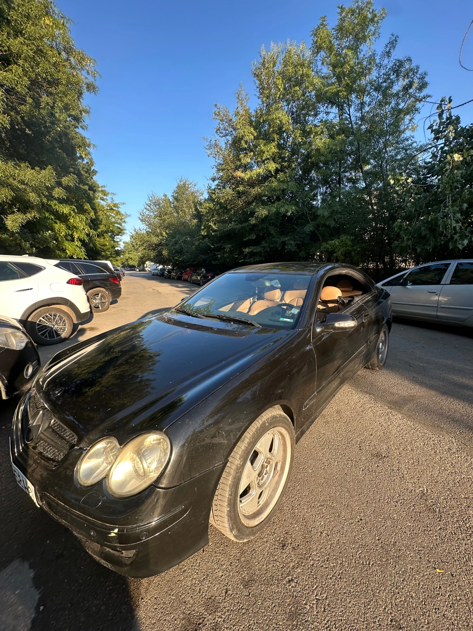 Mercedes-Benz CLK 320, снимка 9 - Автомобили и джипове - 55636872