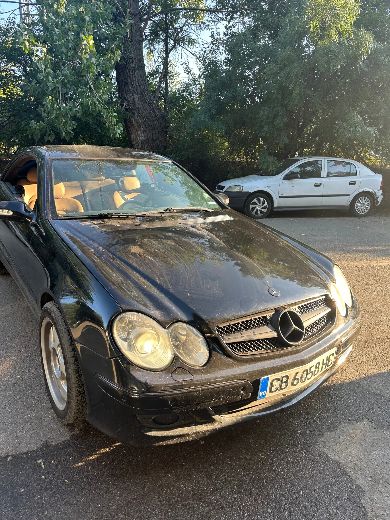 Mercedes-Benz CLK 320, снимка 2 - Автомобили и джипове - 55636872