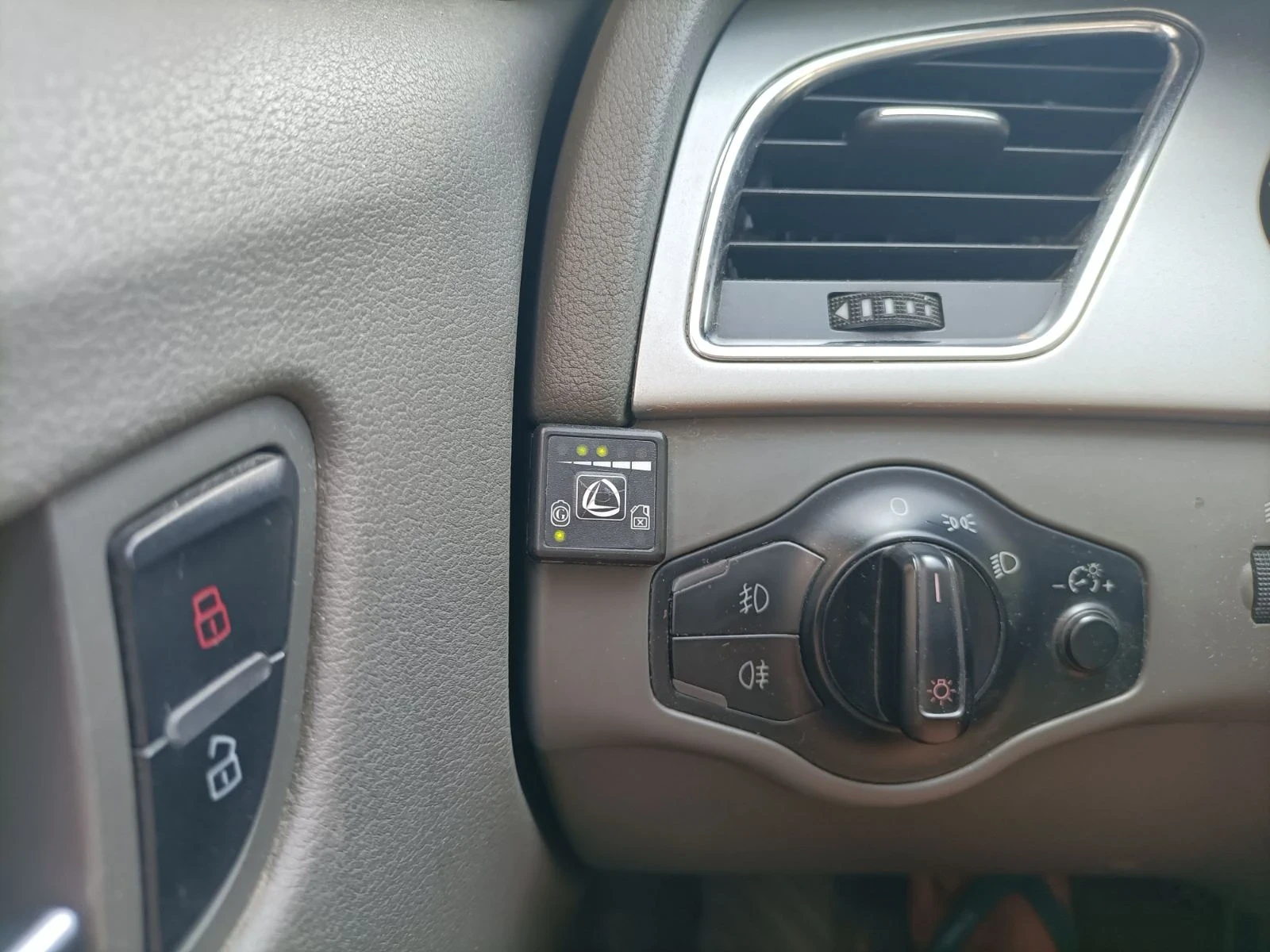 Audi A4 A4, снимка 8 - Автомобили и джипове - 55796654