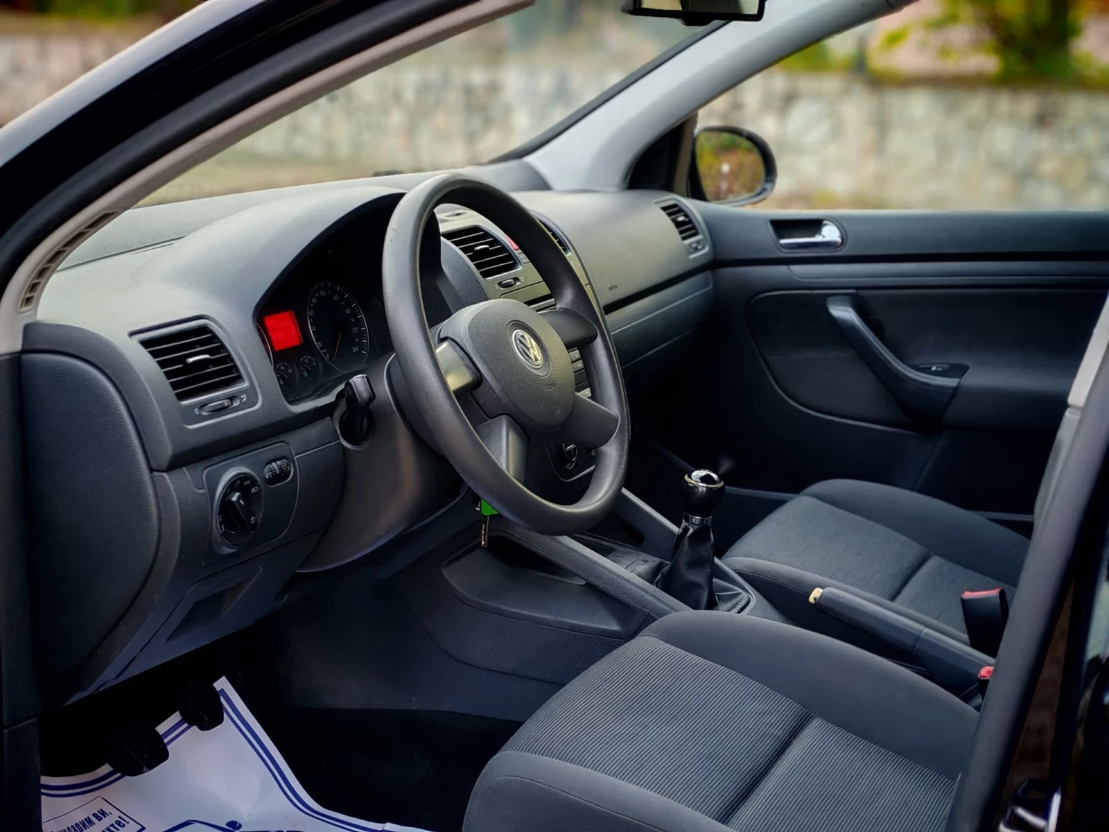 VW Golf 1.9TDI(90)* КЛИМАТРОНИК* НОВ ВНОС* , снимка 10 - Автомобили и джипове - 56274198