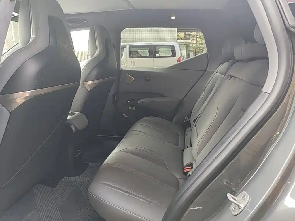 Zeekr X 2024 Model 5-Seat 4WD Version | Mobile.bg � ����������� 15