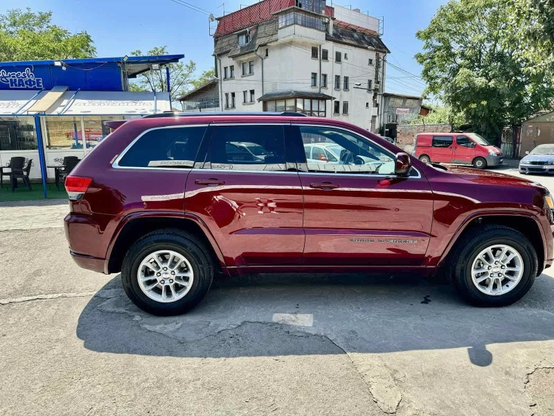 Jeep Grand cherokee Laredo, снимка 8 - Автомобили и джипове - 48355382