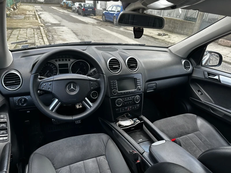 Mercedes-Benz ML 320, снимка 7 - Автомобили и джипове - 48603413