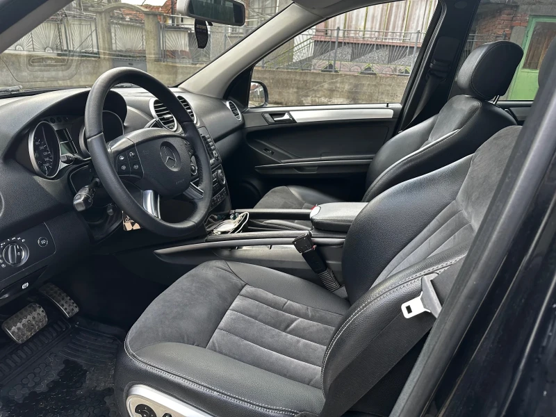 Mercedes-Benz ML 320, снимка 13 - Автомобили и джипове - 48603413