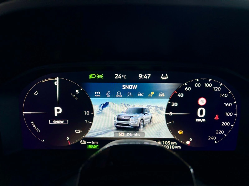 Mitsubishi Outlander INTENSE PHEV, снимка 12 - Автомобили и джипове - 51349542