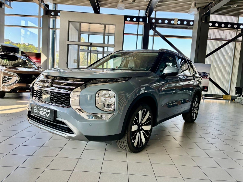 Mitsubishi Outlander INTENSE PHEV, снимка 2 - Автомобили и джипове - 51349542