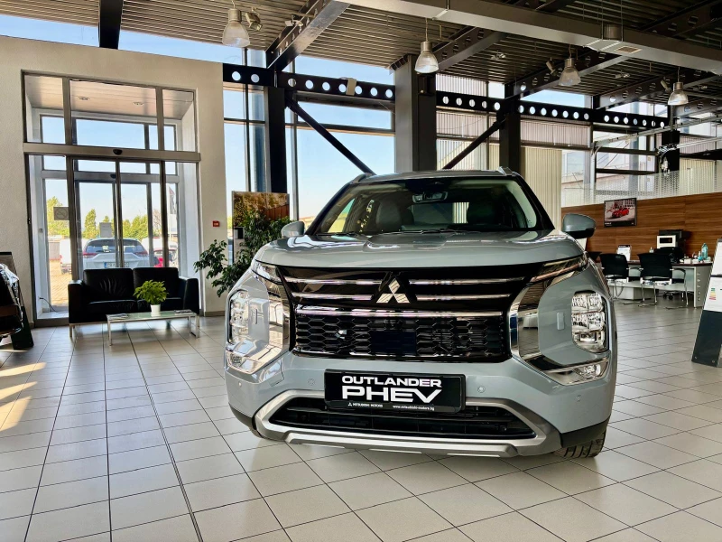 Mitsubishi Outlander INTENSE PHEV, снимка 3 - Автомобили и джипове - 51349542