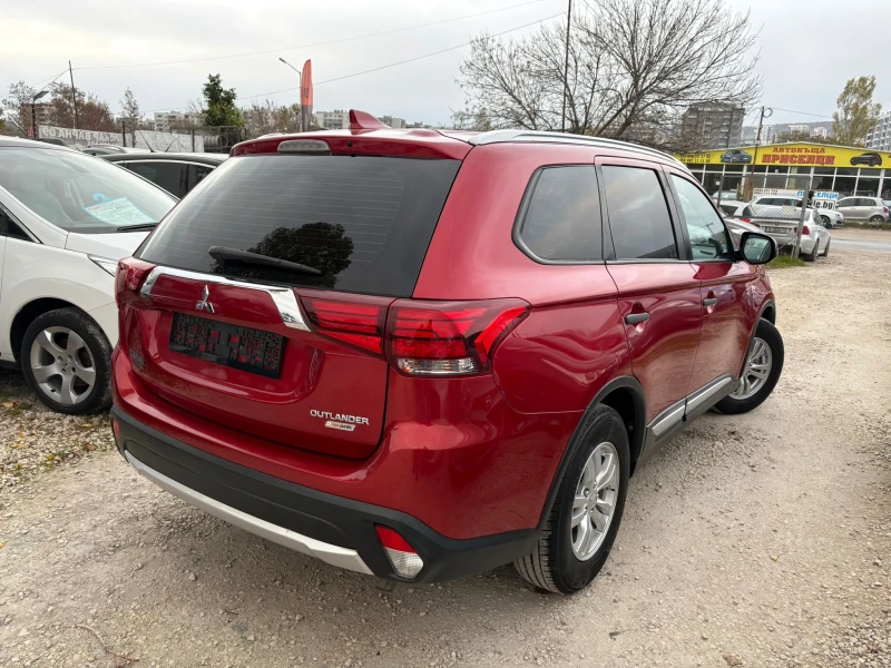 Mitsubishi Outlander 2.0 БЕНЗИН, снимка 4 - Автомобили и джипове - 52296988