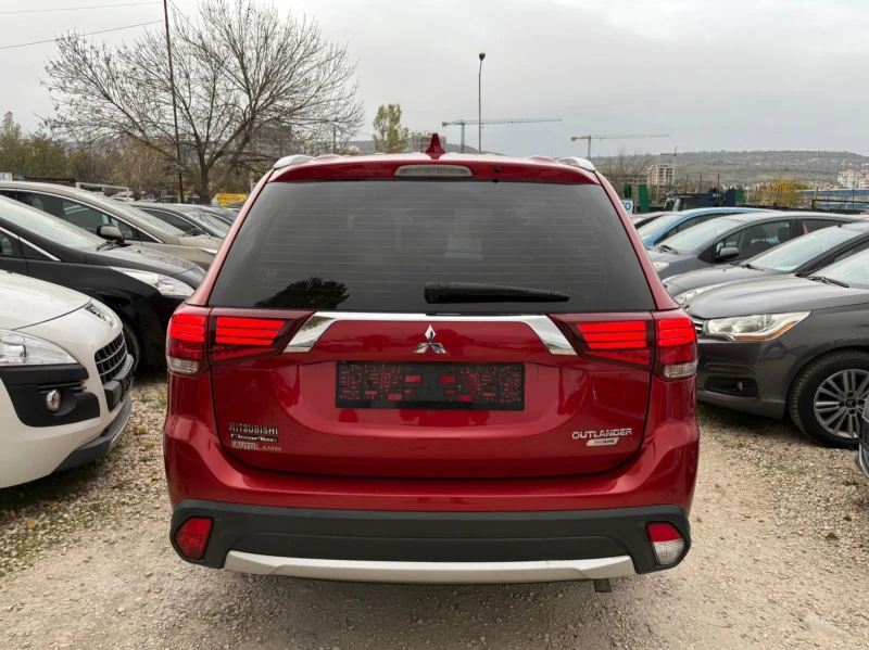 Mitsubishi Outlander 2.0 БЕНЗИН, снимка 5 - Автомобили и джипове - 52296988