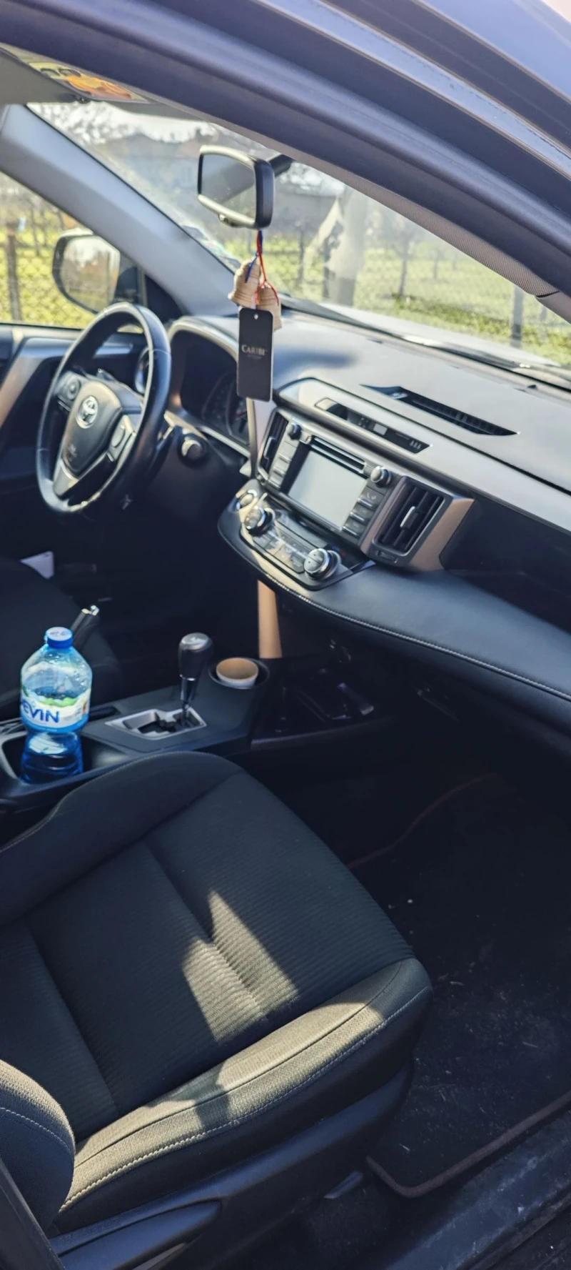 Toyota Rav4 2.2 dcat, снимка 11 - Автомобили и джипове - 52637697