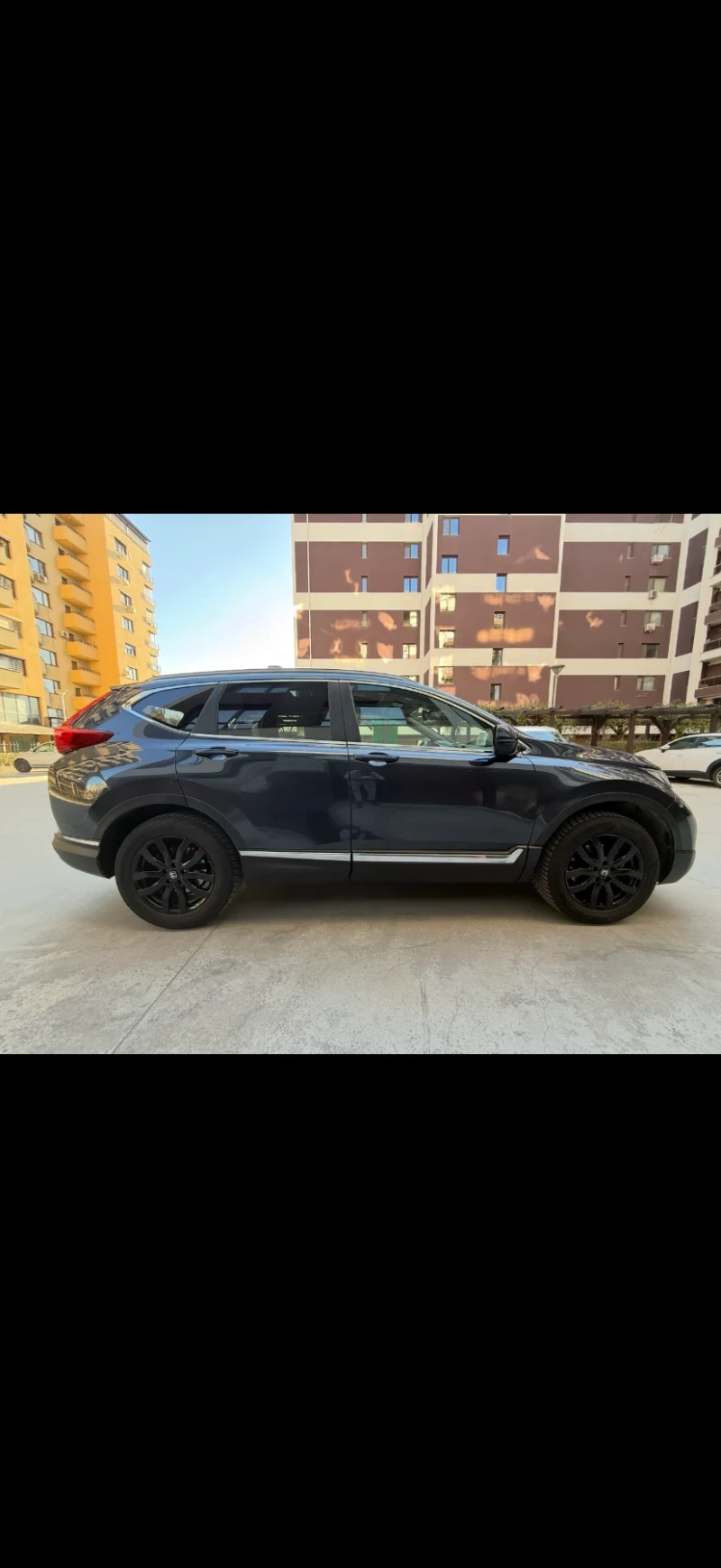 Honda Cr-v 1.5Т AWD Executive , снимка 7 - Автомобили и джипове - 52775180