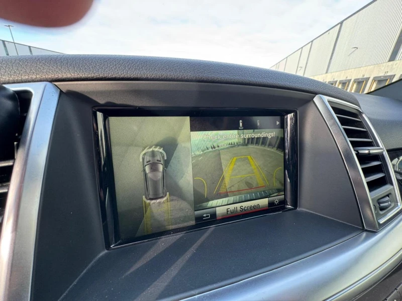 Mercedes-Benz ML 350 AMG Пакет* 360* H&K* Пано* Подгрев, снимка 14 - Автомобили и джипове - 53149956