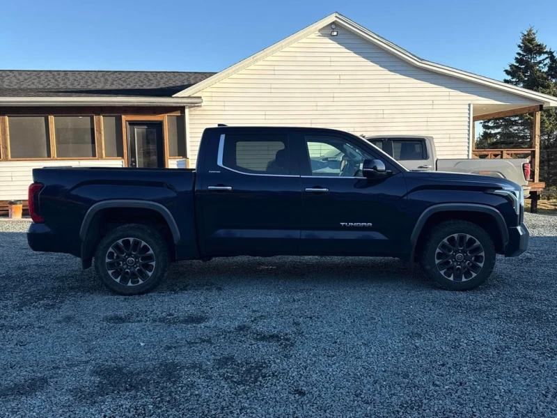 Toyota Tundra * LIMITED * CARFAX * БЕЗ ПЪРВОНАЧАЛНА ВНОСКА, снимка 3 - Автомобили и джипове - 53245758