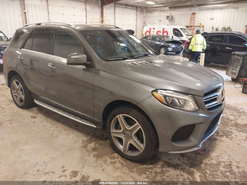 Mercedes-Benz ML 350 / 360 / PANO / AMBIENT / CARFAX, снимка 2 - Автомобили и джипове - 53261831