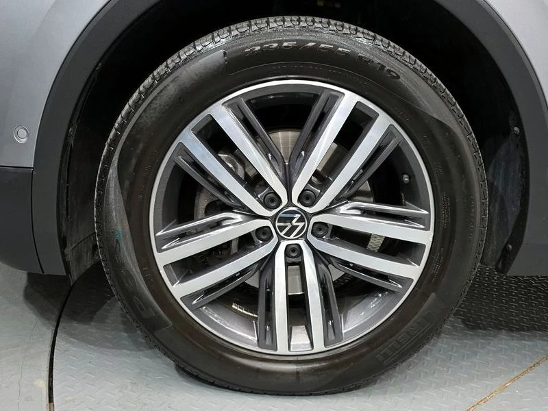 VW Tiguan 2.0 TSI Prestige| 180к.с.| ВКЛ.ТЕХНОТЕСТ, снимка 5 - Автомобили и джипове - 55650466