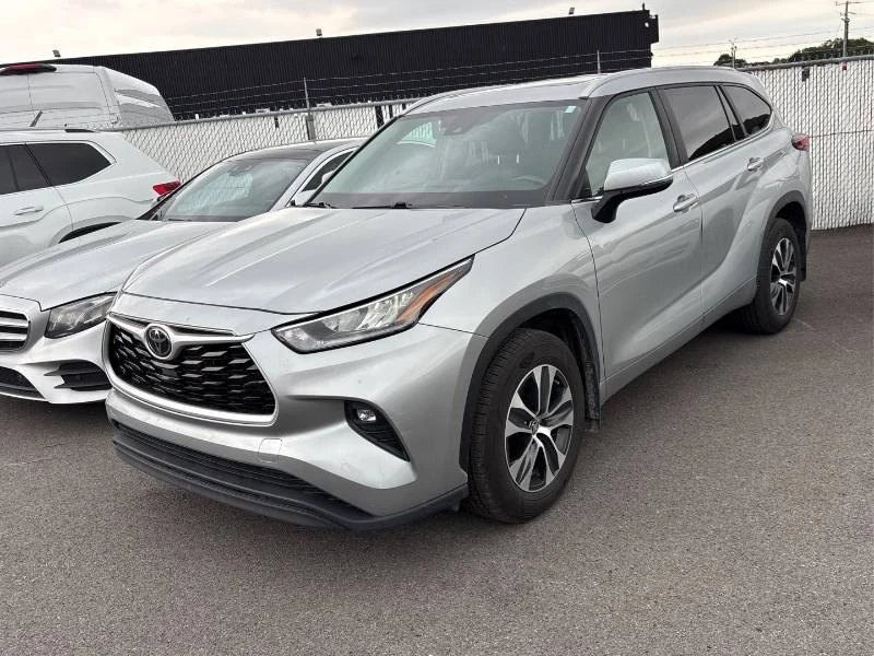 Toyota Highlander * XLE * AWD * CARFAX * ОПЦИЯ ЗА ФИНАНСИРАНЕ