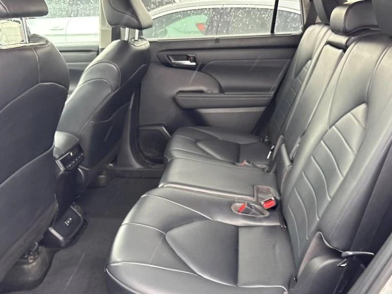 Toyota Highlander * XLE * AWD * CARFAX * ОПЦИЯ ЗА ФИНАНСИРАНЕ, снимка 14 - Автомобили и джипове - 55989499