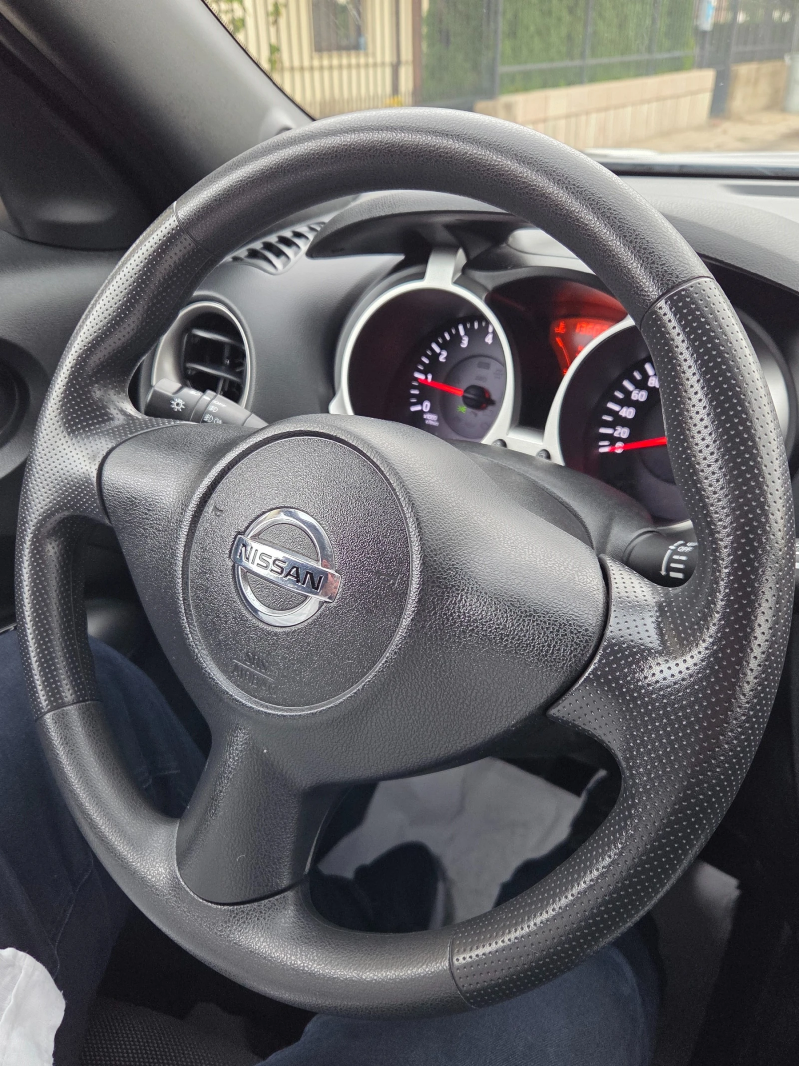 Nissan Juke 1.6i 136000км. УНИКАТ | Mobile.bg — изображение 12