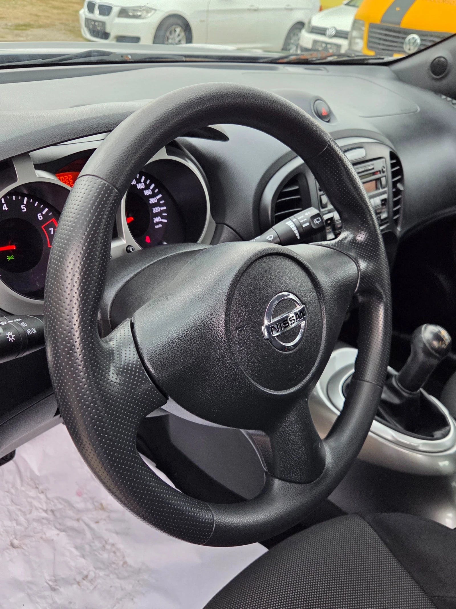 Nissan Juke 1.6i 136000км. УНИКАТ | Mobile.bg — изображение 11