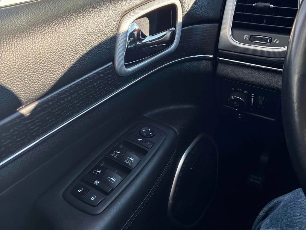 Jeep Grand cherokee * Summit * CARFAX *  | Mobile.bg � ����������� 14