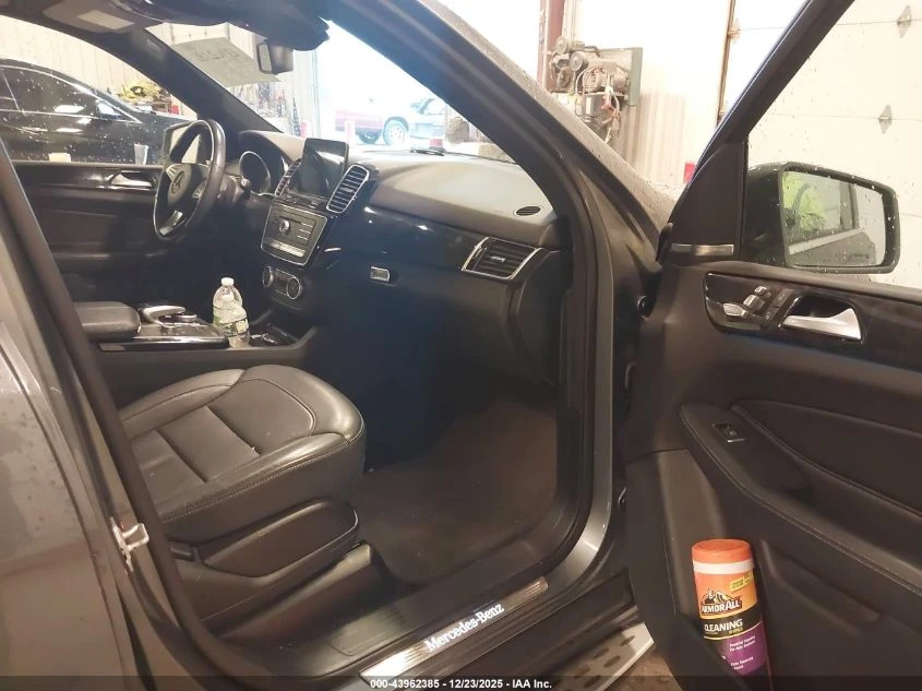 Mercedes-Benz ML 350 / 360 / PANO / AMBIENT / CARFAX - изображение 9