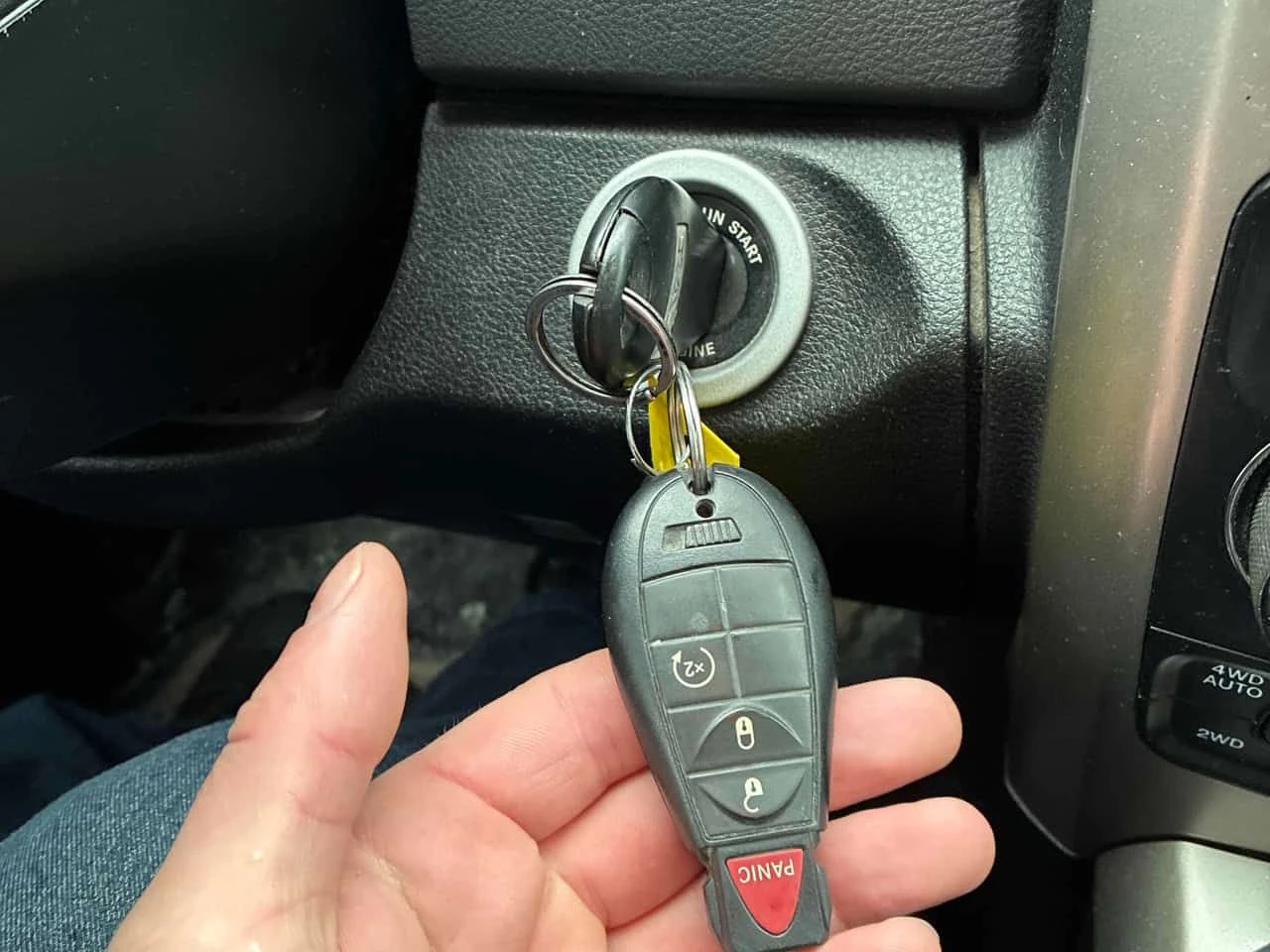 Dodge RAM 1500 * Big Horn * 2 КЛЮЧА* ПОДГРЕВ* KEYLESS* , снимка 16 - Автомобили и джипове - 53830634