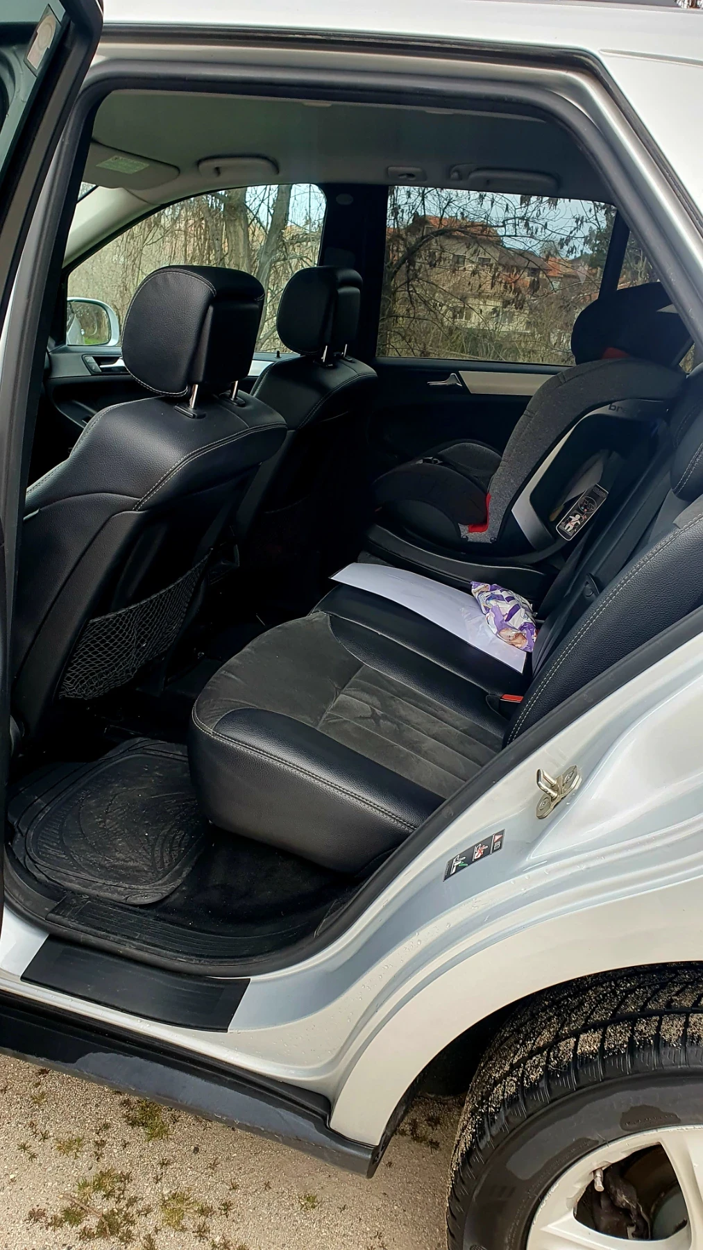 Mercedes-Benz ML 320 3.2 CDI, снимка 6 - Автомобили и джипове - 54397956
