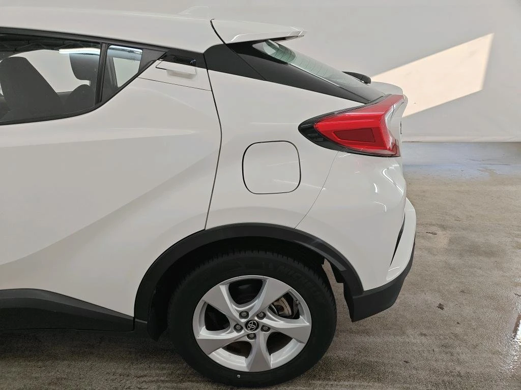 Toyota C-HR 1.8 Active, снимка 7 - Автомобили и джипове - 53985701