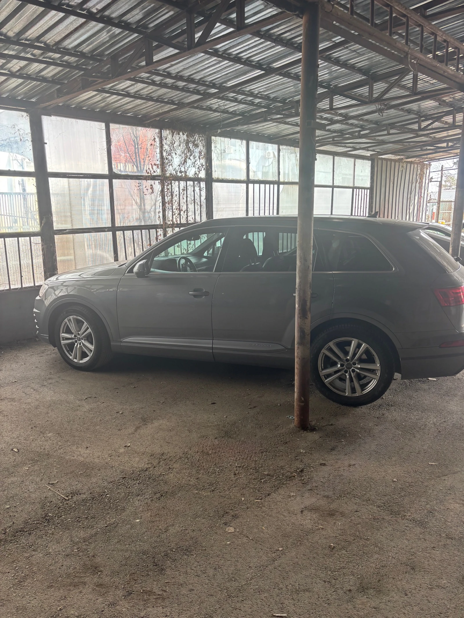 Audi Q7, снимка 7 - Автомобили и джипове - 54033652