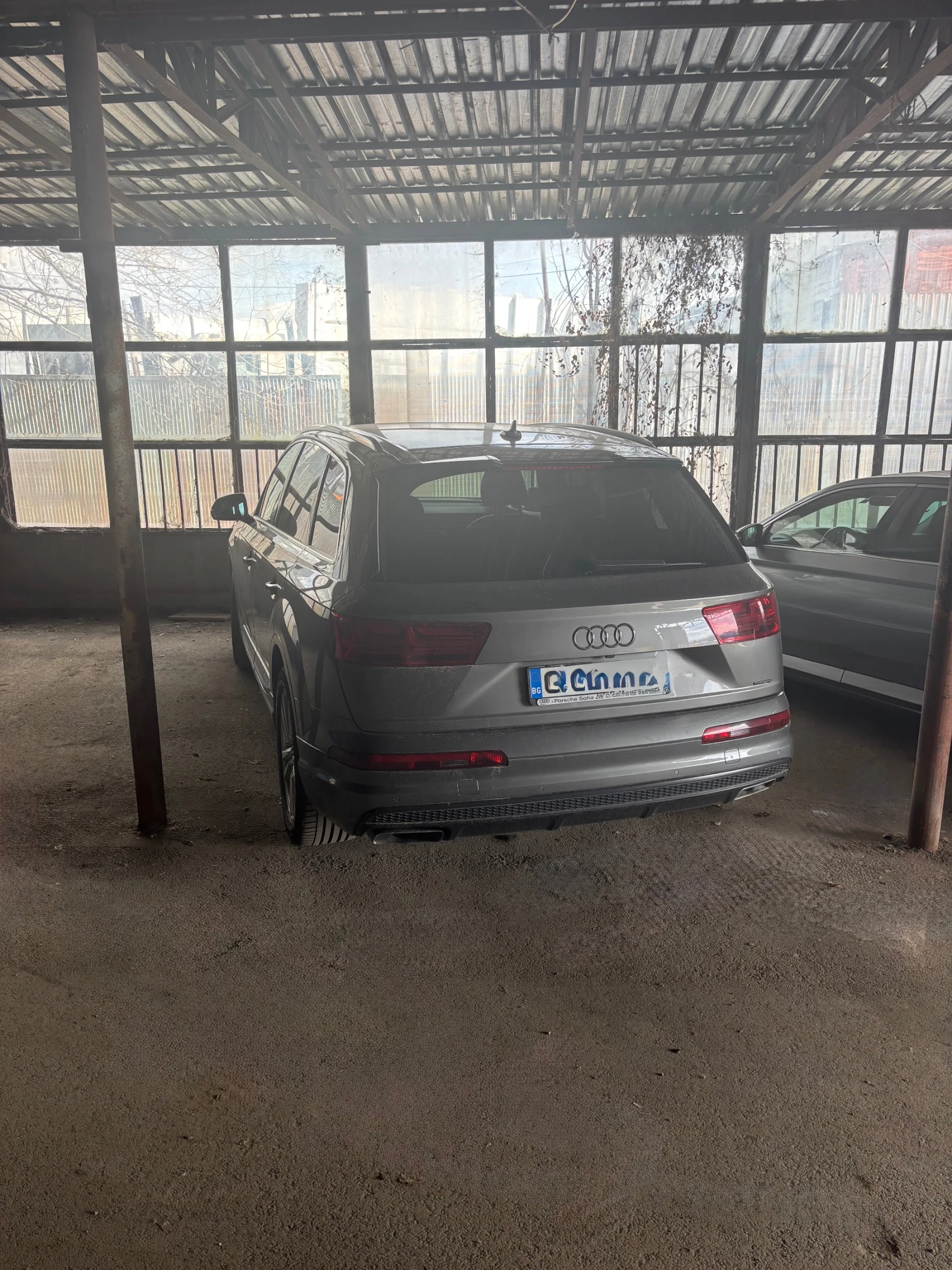 Audi Q7, снимка 8 - Автомобили и джипове - 54033652