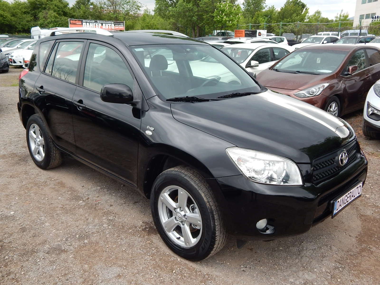 Toyota Rav4 2.2D4D* 220000km* , снимка 3 - Автомобили и джипове - 54455921