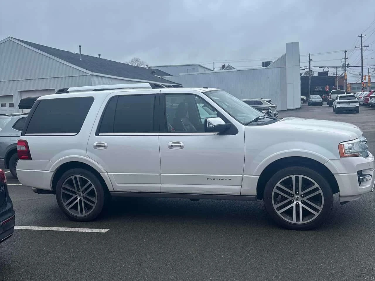 Ford Expedition * Platinum * PANO* KEYLESS* �������*  | Mobile.bg � ����������� 3