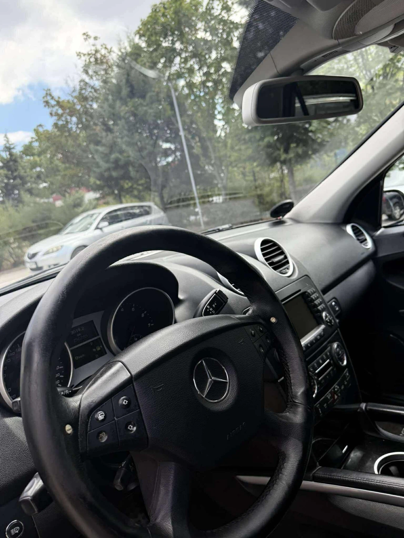 Mercedes-Benz ML 63 AMG, снимка 12 - Автомобили и джипове - 55093874